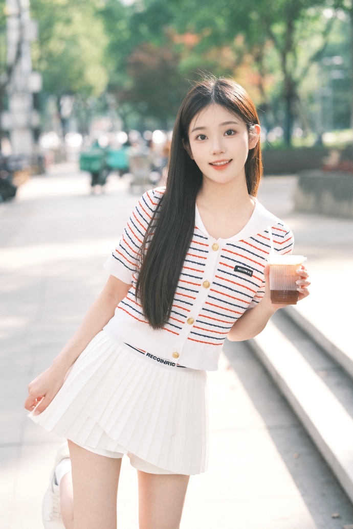 冒险氛围一角 · 全端